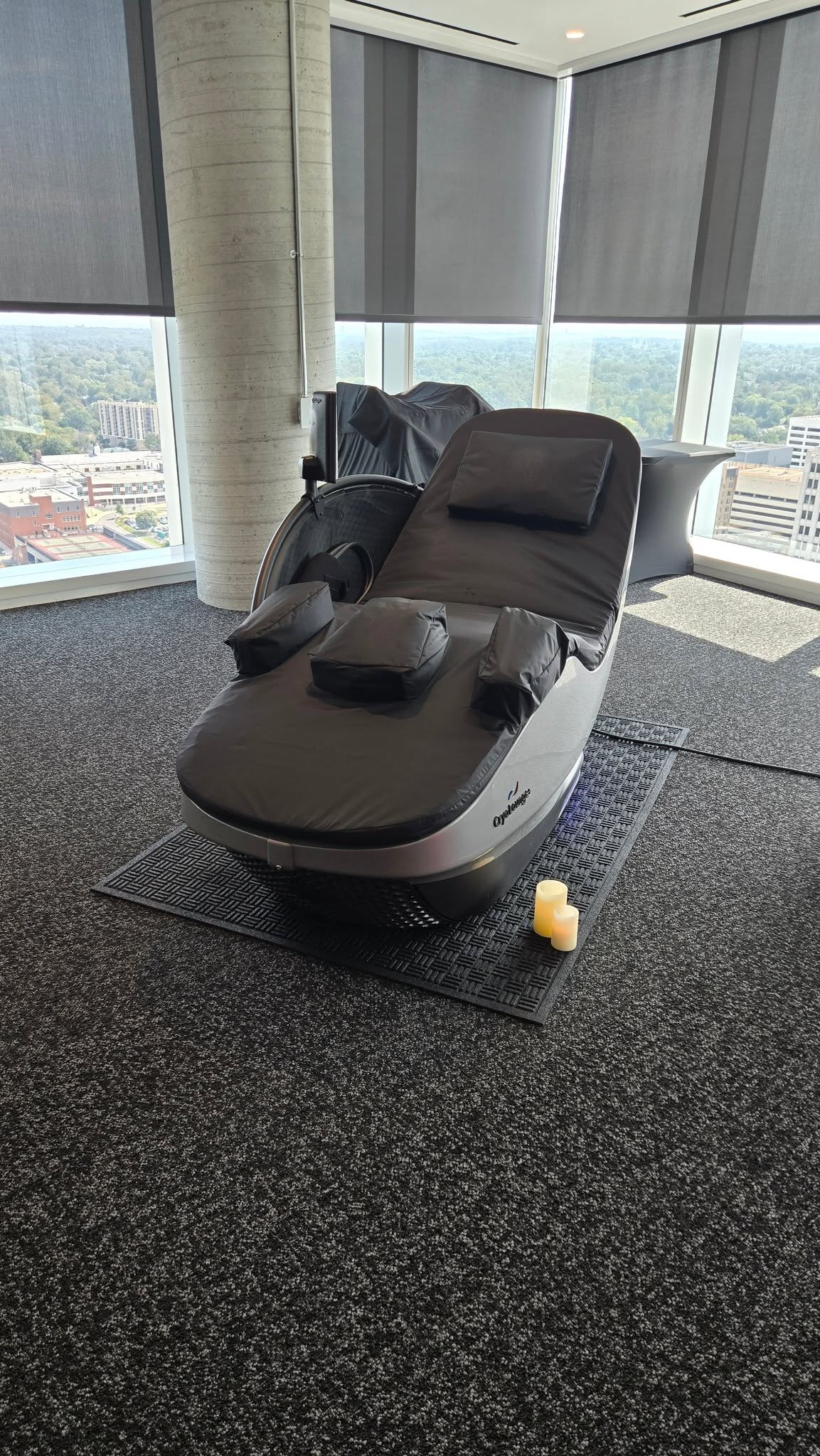 SomAlive Therapeutic Wellness Recliner