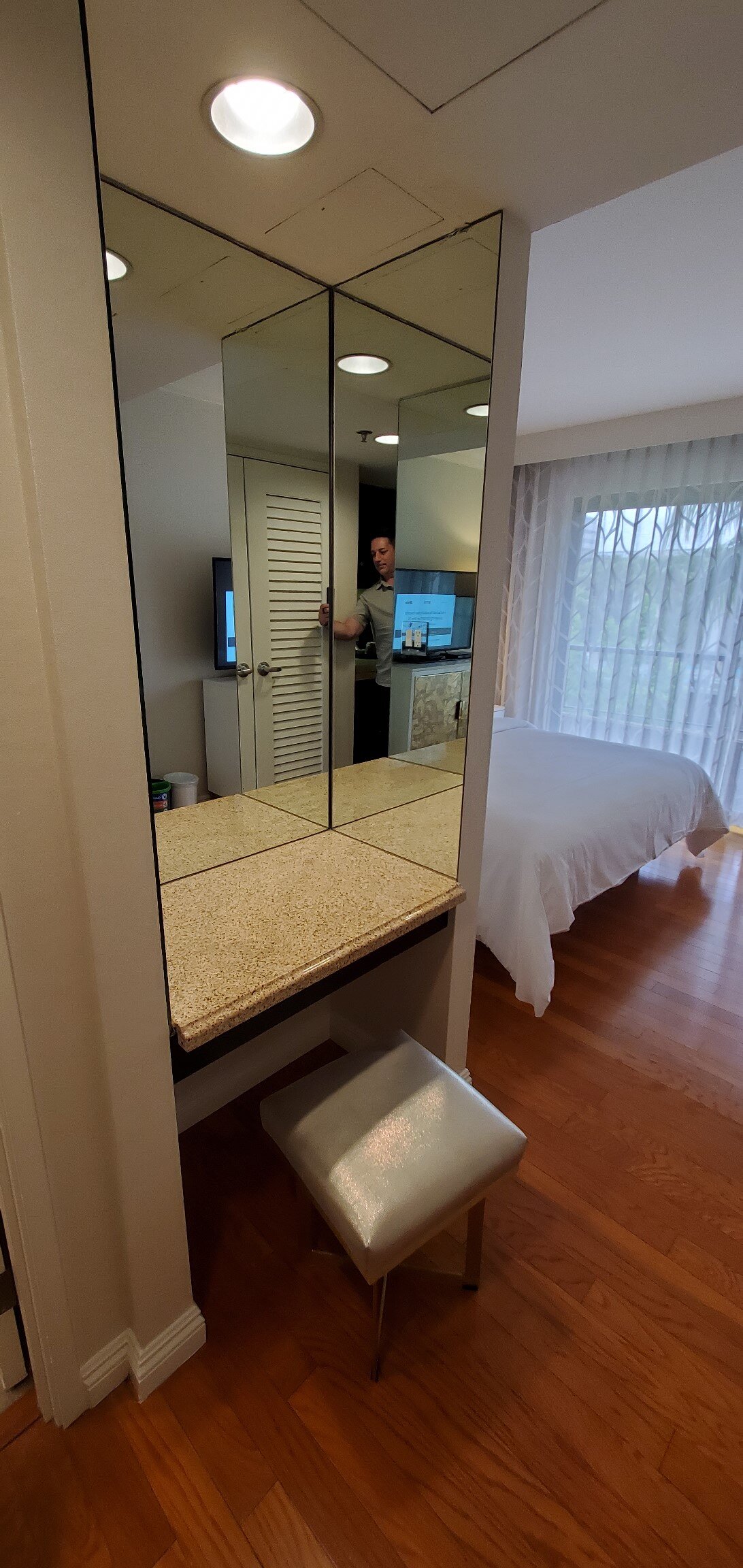 Avenue of the Arts Costa Mesa, a Tribute Portfolio Hotel - Photo 1