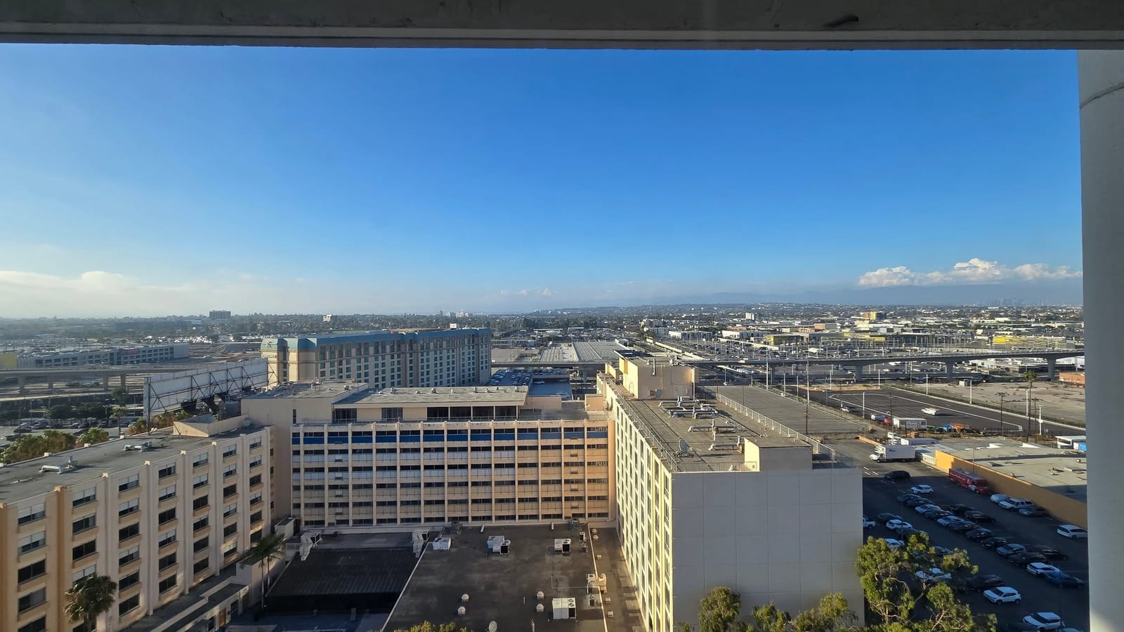 LAX Airfield and Approach Views