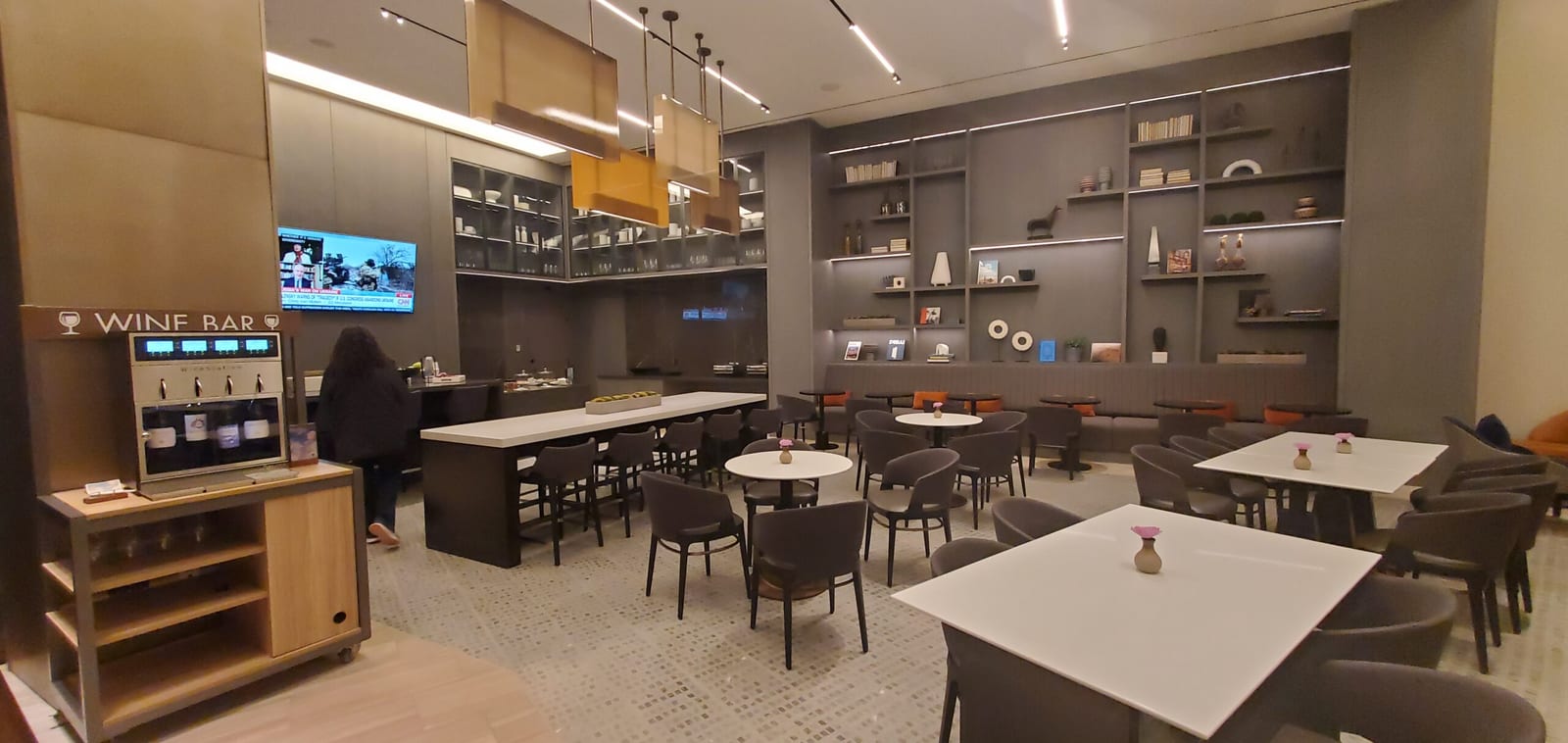 Marriott Bethesda Downtown M Club Lounge dining and social seating