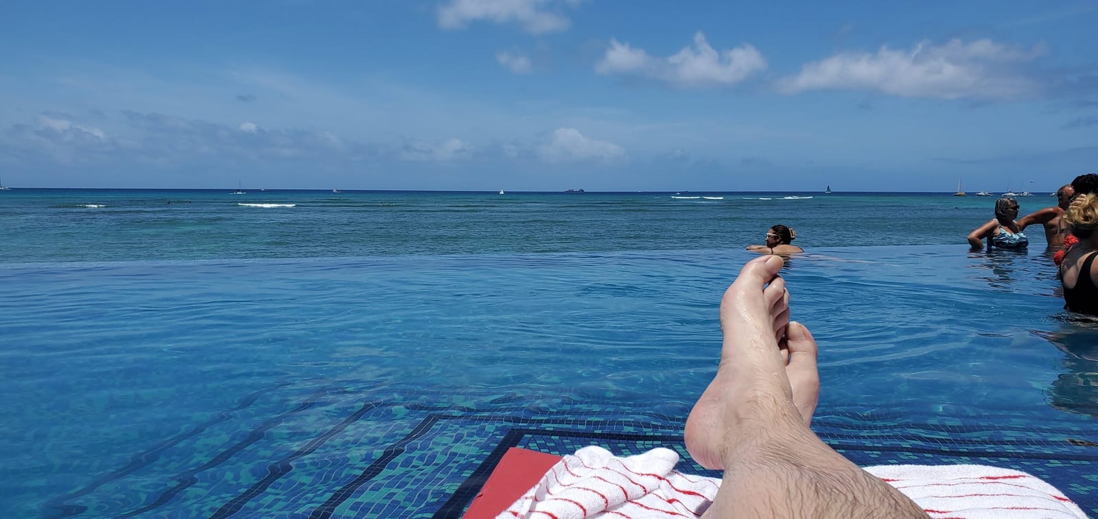 Sheraton Waikiki Beach Resort - Photo 8