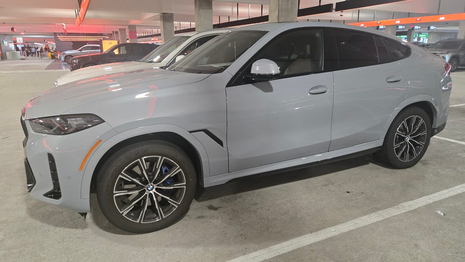 2026 BMW X6 xDrive40i Sports Activity Coupe - Photo 5