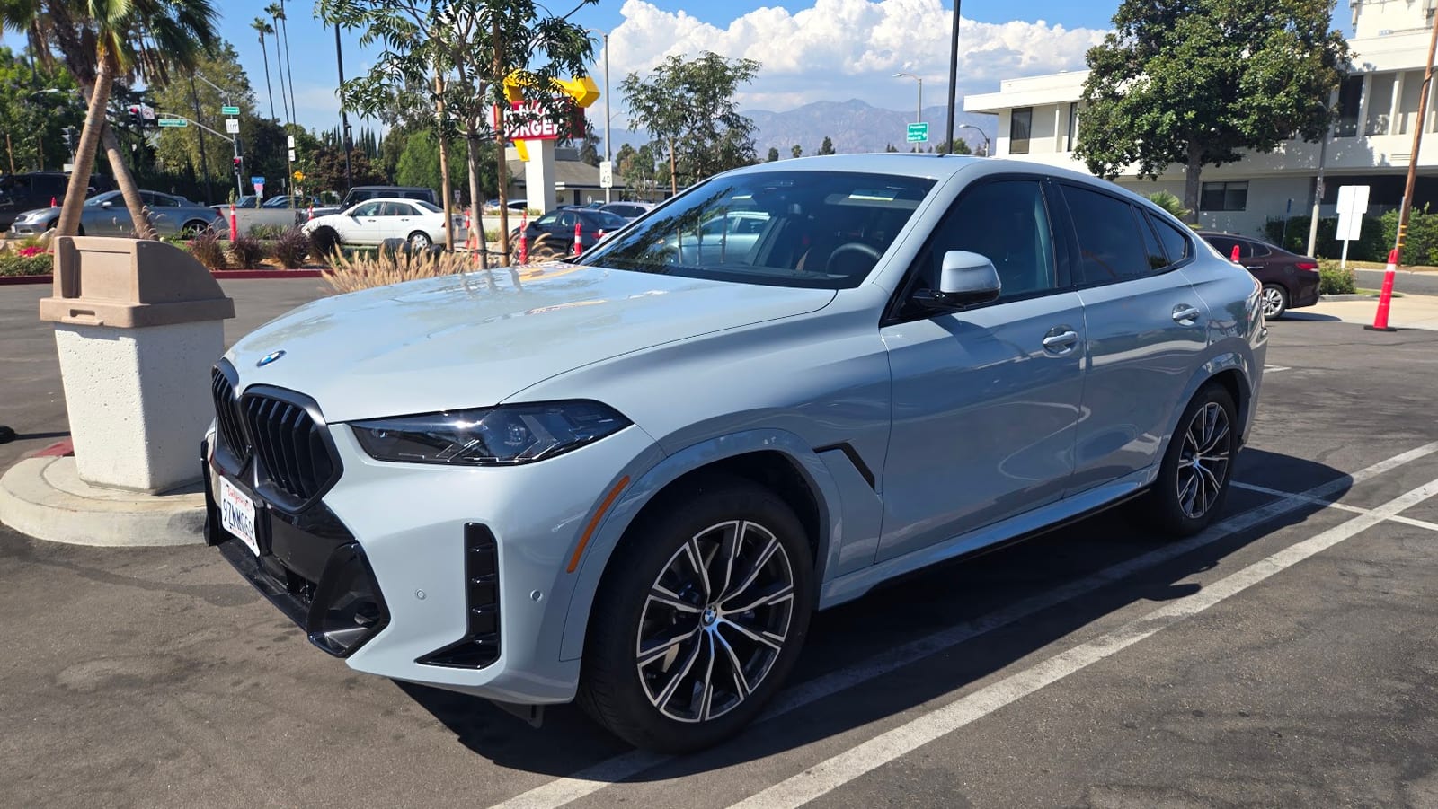 2026 BMW X6 xDrive40i Sports Activity Coupe - Photo 12