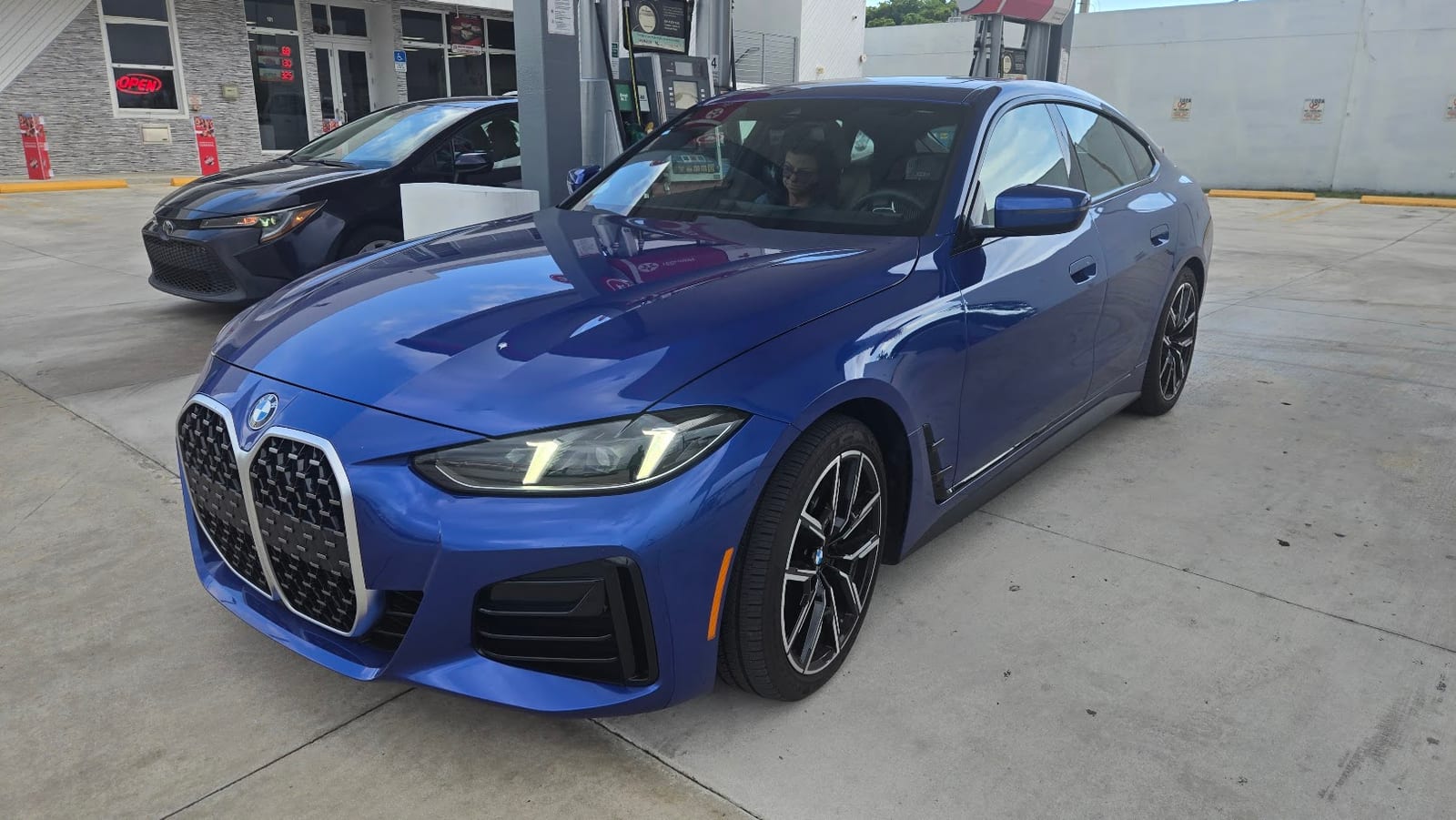 2026 BMW 430i xDrive Gran Coupe (Tanzanite Blue)